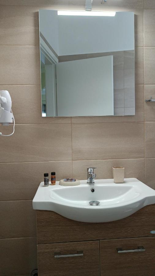 Frygano Apartments 1 ออยติลอน ภายนอก รูปภาพ